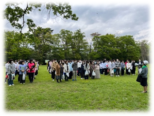 写真　避難中